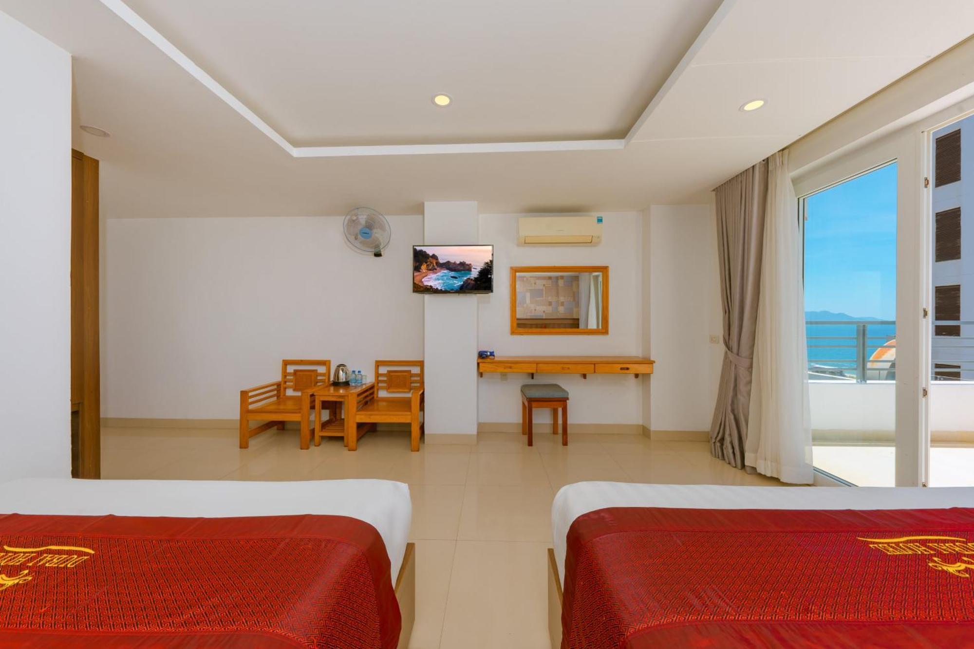 Dubai Nha Trang Hotel Managed By Ht Экстерьер фото